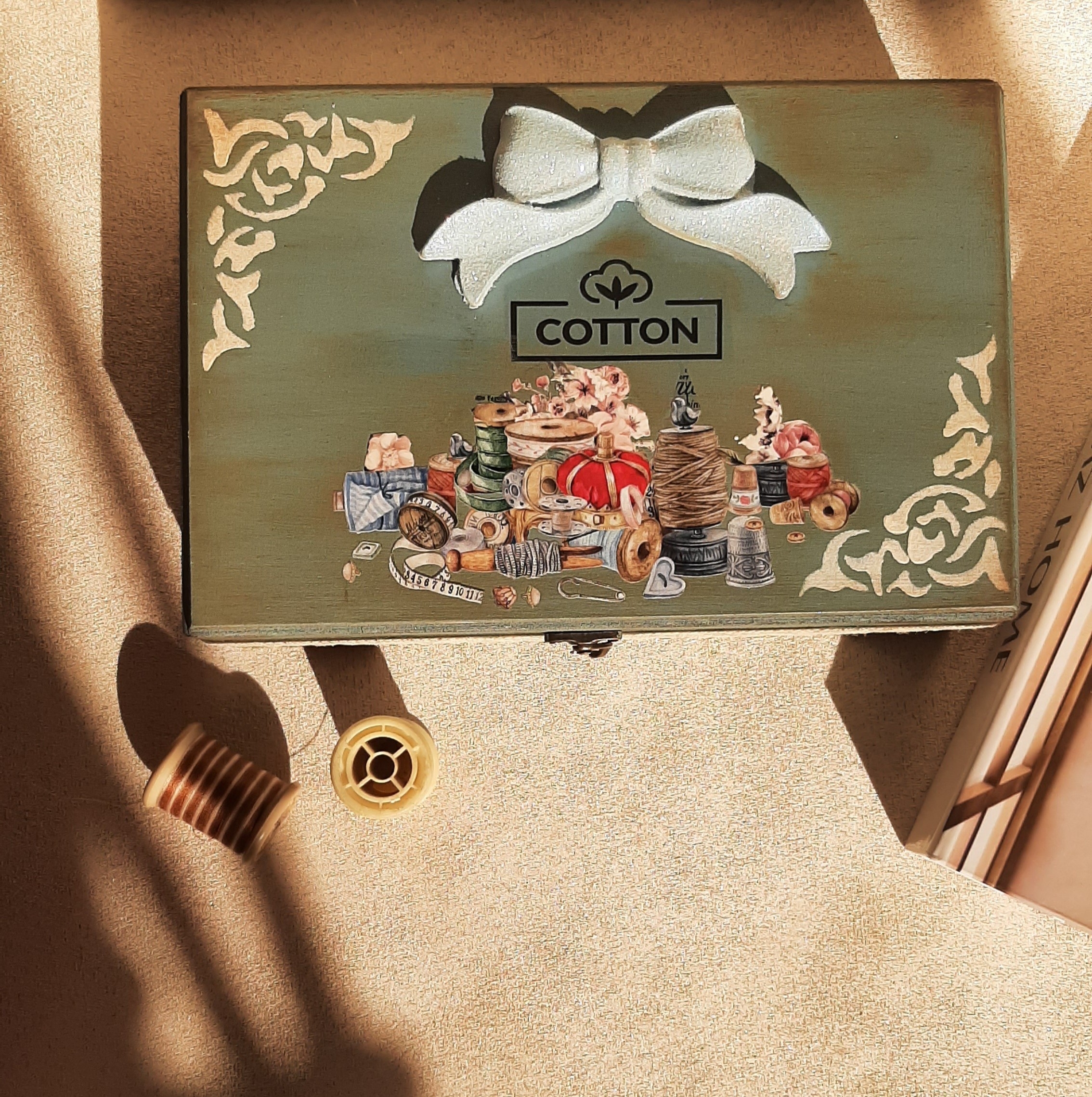 جعبه چوبی وسایل خیاطی